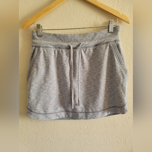 Athleta, Techie Terry Skirt, Heather Grey, Size Small - Picture 3 of 6